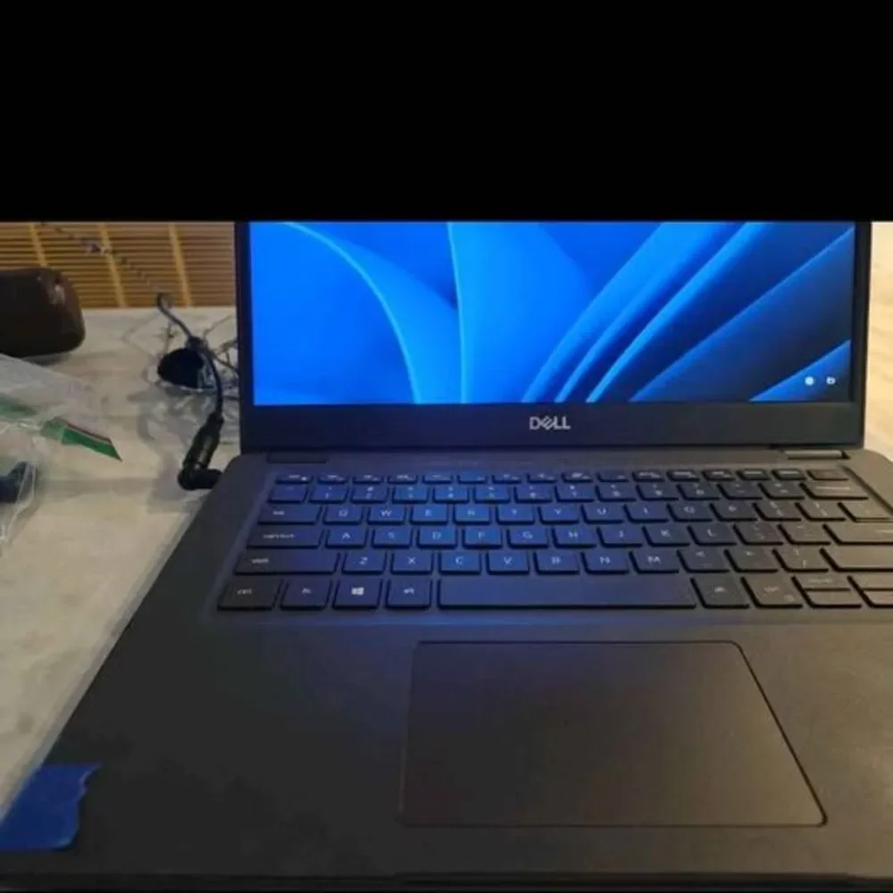 Dell LATITUDE 3410 14